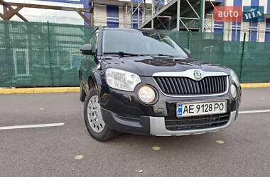 Внедорожник / Кроссовер Skoda Yeti 2011 в Каменском