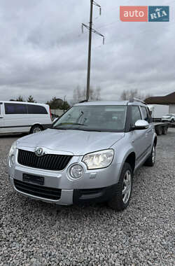 Позашляховик / Кросовер Skoda Yeti 2012 в Луцьку