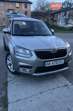 Внедорожник / Кроссовер Skoda Yeti 2014 в 