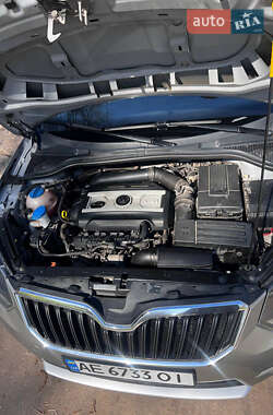Внедорожник / Кроссовер Skoda Yeti 2014 в 