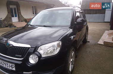 Внедорожник / Кроссовер Skoda Yeti 2013 в 