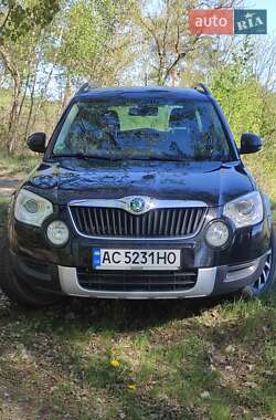 Внедорожник / Кроссовер Skoda Yeti 2012 в 
