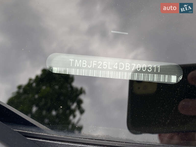 Позашляховик / Кросовер Skoda Yeti 2012 в Києві