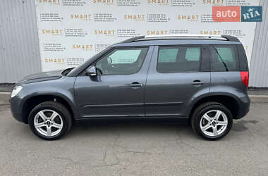 Позашляховик / Кросовер Skoda Yeti 2010 в 