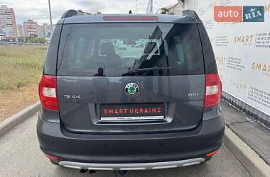 Позашляховик / Кросовер Skoda Yeti 2010 в 