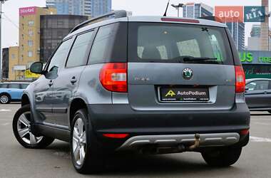 Позашляховик / Кросовер Skoda Yeti 2011 в 