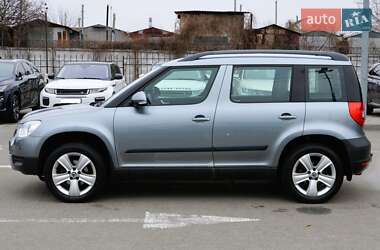 Позашляховик / Кросовер Skoda Yeti 2011 в 