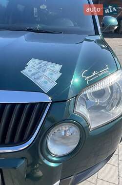 Внедорожник / Кроссовер Skoda Yeti 2009 в 