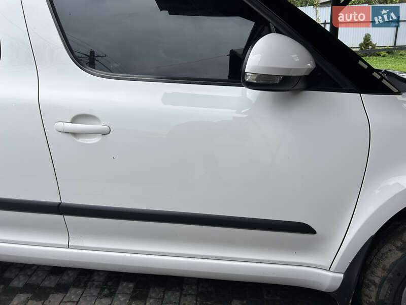 Внедорожник / Кроссовер Skoda Yeti 2011 в Полтаве