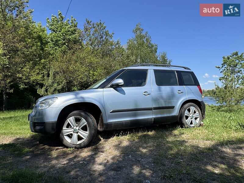 Внедорожник / Кроссовер Skoda Yeti 2012 в Харькове