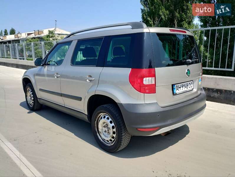 Внедорожник / Кроссовер Skoda Yeti 2011 в Киеве