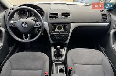 Внедорожник / Кроссовер Skoda Yeti 2014 в 