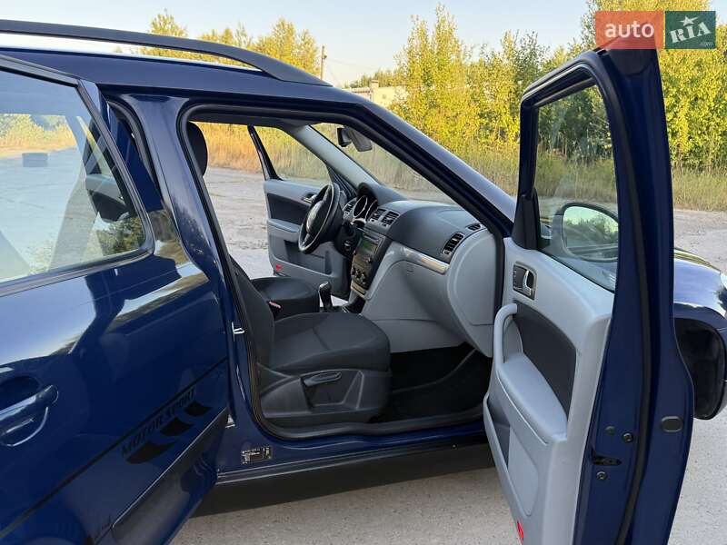 Внедорожник / Кроссовер Skoda Yeti 2011 в Трускавце