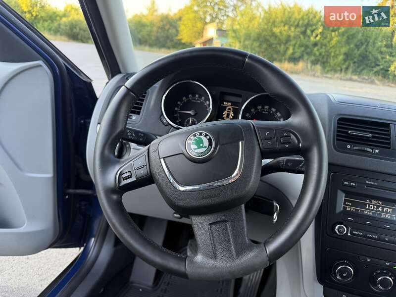 Внедорожник / Кроссовер Skoda Yeti 2011 в Трускавце