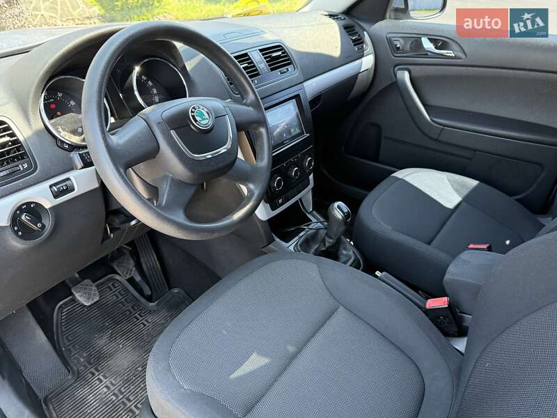 Внедорожник / Кроссовер Skoda Yeti 2012 в Киеве