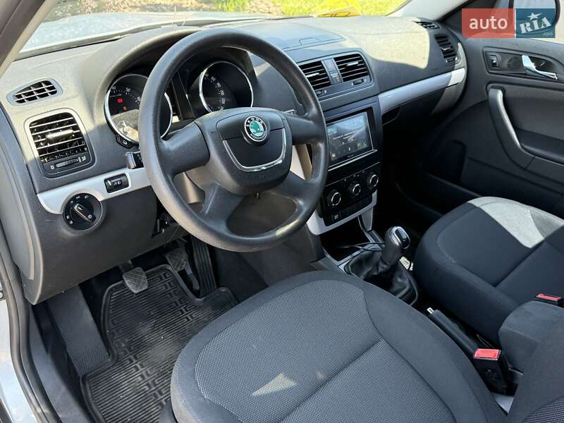 Внедорожник / Кроссовер Skoda Yeti 2012 в Киеве