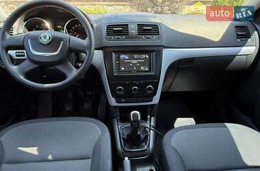 Внедорожник / Кроссовер Skoda Yeti 2012 в 