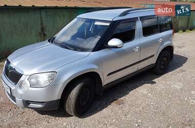 Позашляховик / Кросовер Skoda Yeti 2012 в Києві