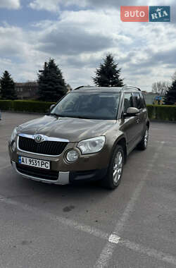 Внедорожник / Кроссовер Skoda Yeti 2011 в Каменском