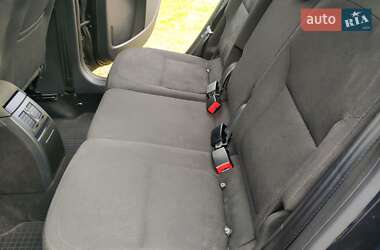 Внедорожник / Кроссовер Skoda Yeti 2014 в 