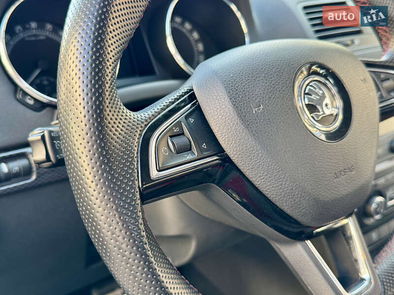 Внедорожник / Кроссовер Skoda Yeti 2015 в Житомире