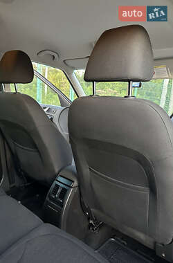 Внедорожник / Кроссовер Skoda Yeti 2011 в 