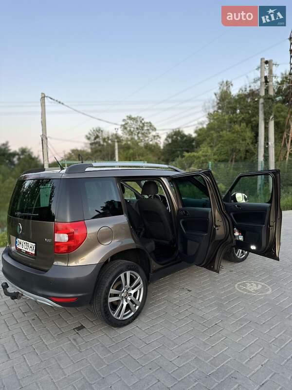 Внедорожник / Кроссовер Skoda Yeti 2011 в Житомире
