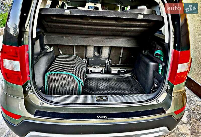 Позашляховик / Кросовер Skoda Yeti 2015 в Ужгороді фото 13 Позашляховик / Кросовер Skoda Yeti 2015 в Ужгороді