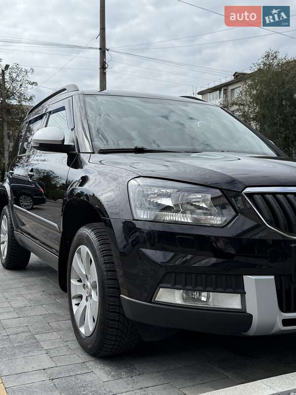 Внедорожник / Кроссовер Skoda Yeti 2014 в Звягеле