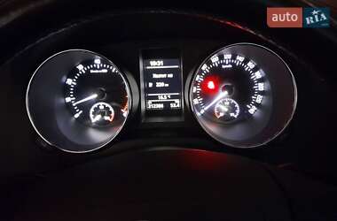 Внедорожник / Кроссовер Skoda Yeti 2009 в 