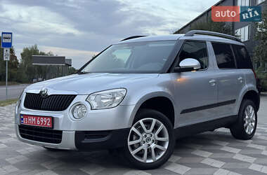 Внедорожник / Кроссовер Skoda Yeti 2010 в 