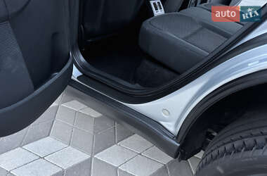 Внедорожник / Кроссовер Skoda Yeti 2010 в 