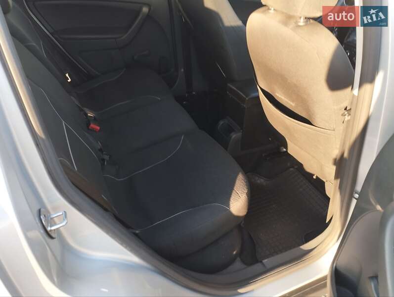 Внедорожник / Кроссовер Skoda Yeti 2012 в Киеве