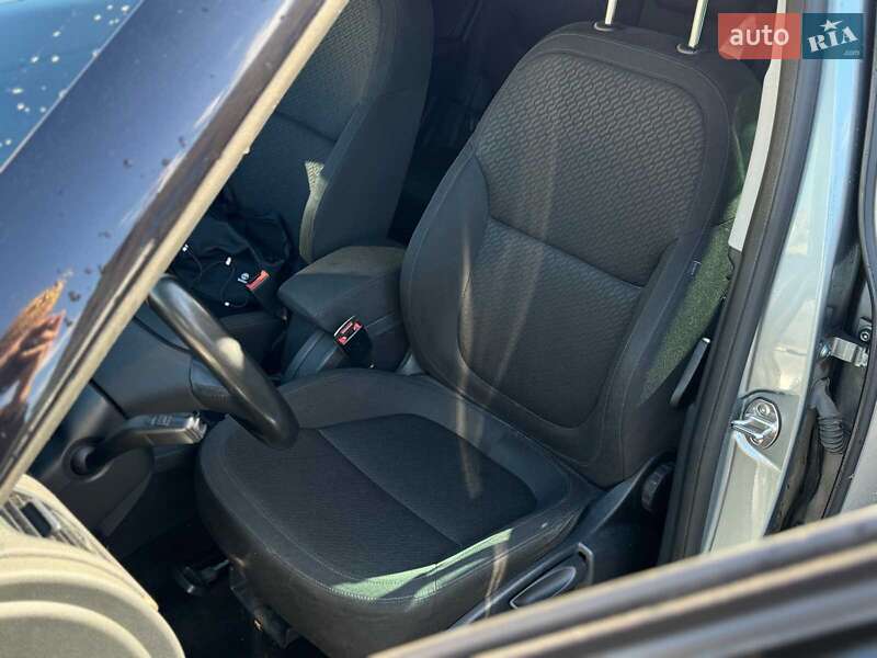 Внедорожник / Кроссовер Skoda Yeti 2017 в Киеве