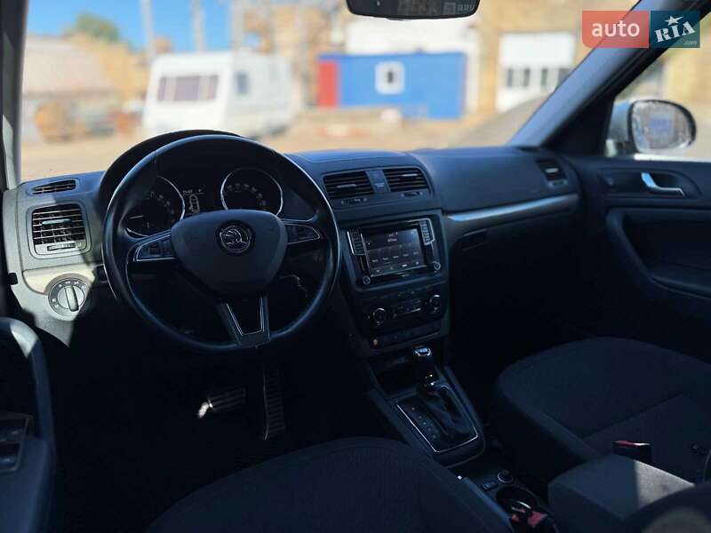 Внедорожник / Кроссовер Skoda Yeti 2017 в Киеве