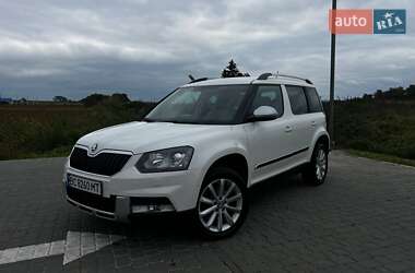 Внедорожник / Кроссовер Skoda Yeti 2015 в 