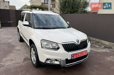 Внедорожник / Кроссовер Skoda Yeti 2017 в 