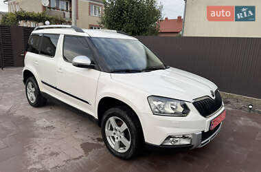 Внедорожник / Кроссовер Skoda Yeti 2017 в 