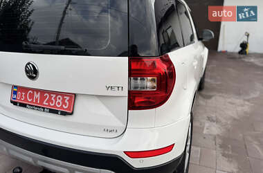Внедорожник / Кроссовер Skoda Yeti 2017 в 