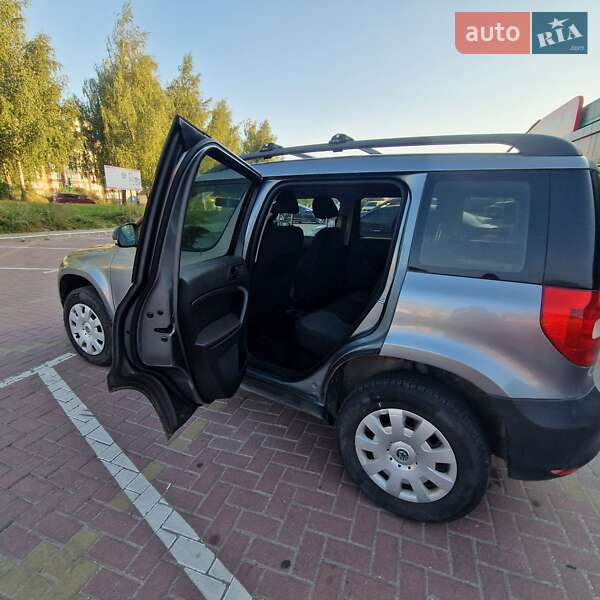 Позашляховик / Кросовер Skoda Yeti 2012 в Хмельницькому фото 8 Позашляховик / Кросовер Skoda Yeti 2012 в Хмельницькому