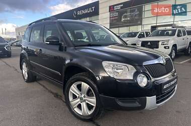 Позашляховик / Кросовер Skoda Yeti 2009 в Києві