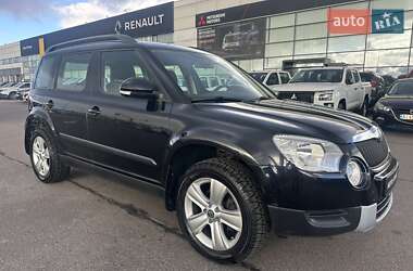 Позашляховик / Кросовер Skoda Yeti 2009 в 