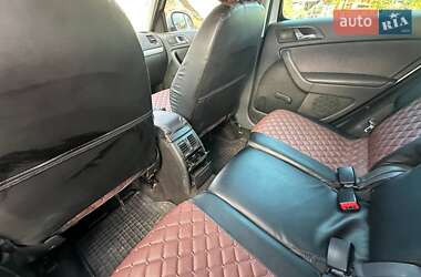 Внедорожник / Кроссовер Skoda Yeti 2011 в 