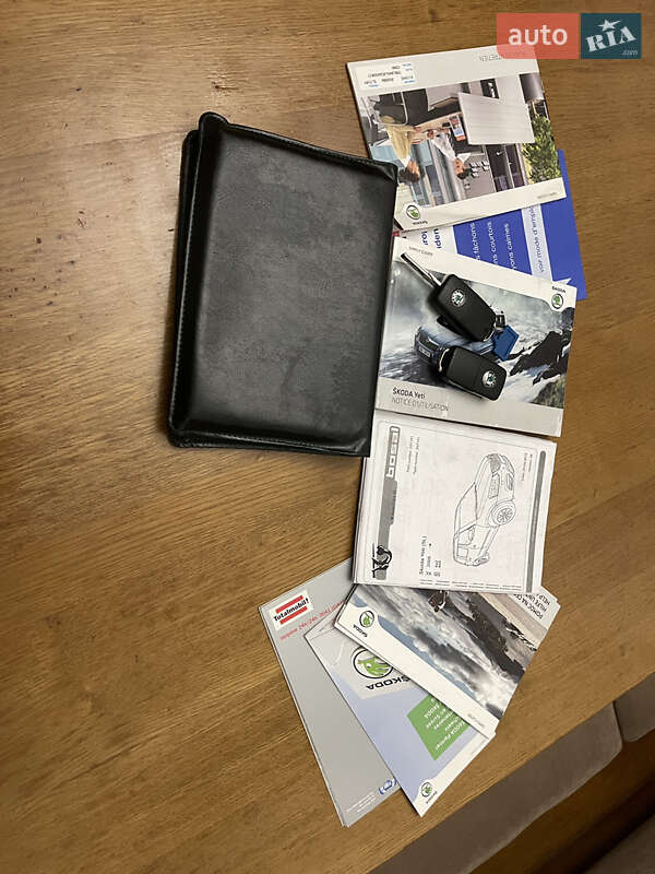 Внедорожник / Кроссовер Skoda Yeti 2011 в Луцке