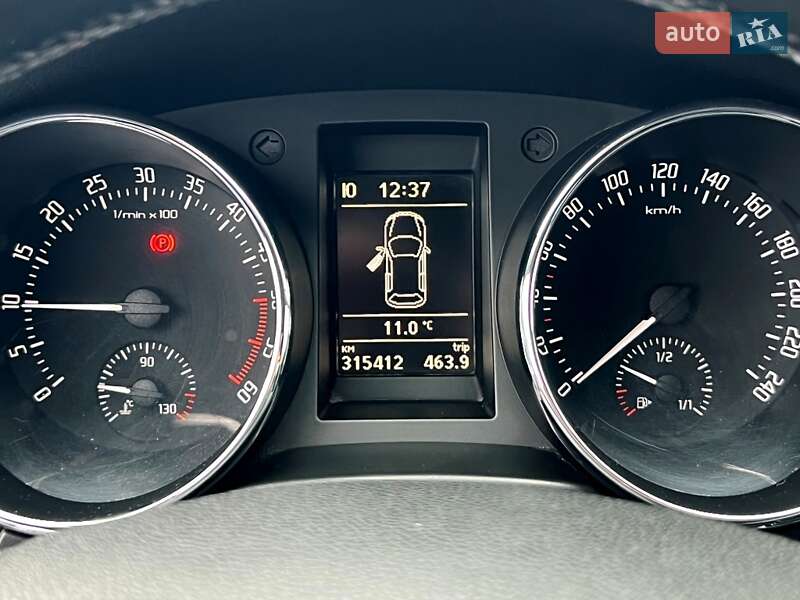 Позашляховик / Кросовер Skoda Yeti 2012 в Києві фото 27 Позашляховик / Кросовер Skoda Yeti 2012 в Києві