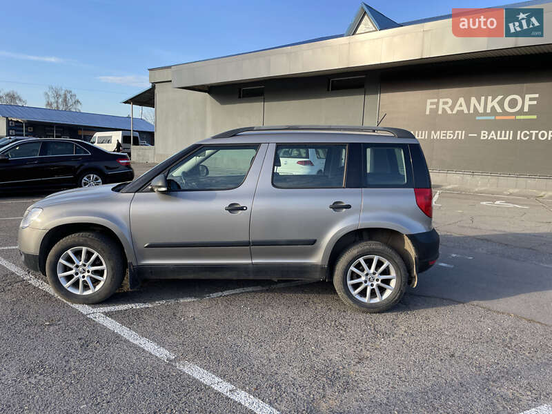 Позашляховик / Кросовер Skoda Yeti 2010 в Львові