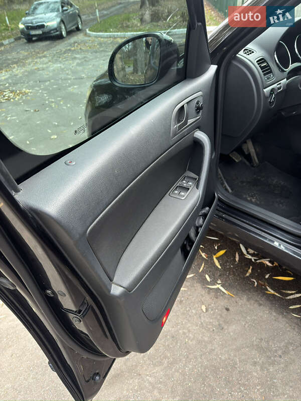 Позашляховик / Кросовер Skoda Yeti 2014 в Сумах фото 36 Позашляховик / Кросовер Skoda Yeti 2014 в Сумах