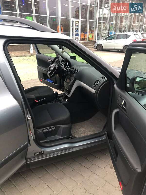 Внедорожник / Кроссовер Skoda Yeti 2010 в Черкассах фото 10 Внедорожник / Кроссовер Skoda Yeti 2010 в Черкассах