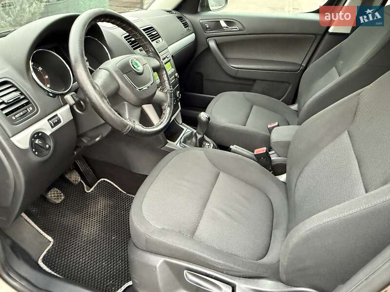 Внедорожник / Кроссовер Skoda Yeti 2012 в Борисполе фото 42 Внедорожник / Кроссовер Skoda Yeti 2012 в Борисполе