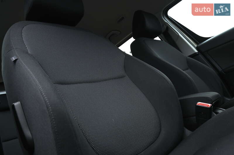 Внедорожник / Кроссовер Skoda Yeti 2010 в Бердичеве фото 49 Внедорожник / Кроссовер Skoda Yeti 2010 в Бердичеве